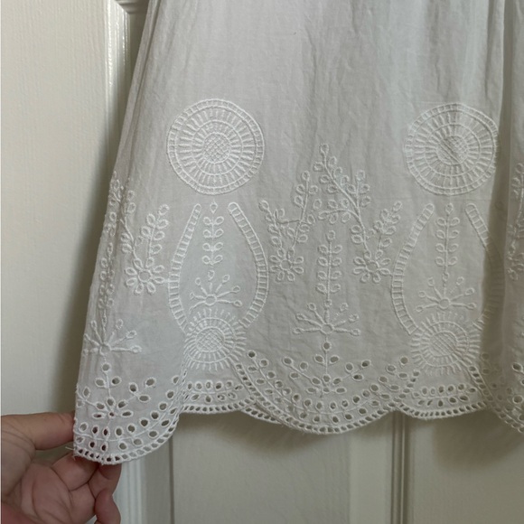 Ann Taylor Loft white summer large top eyelet EUC!!!! - Picture 3 of 6